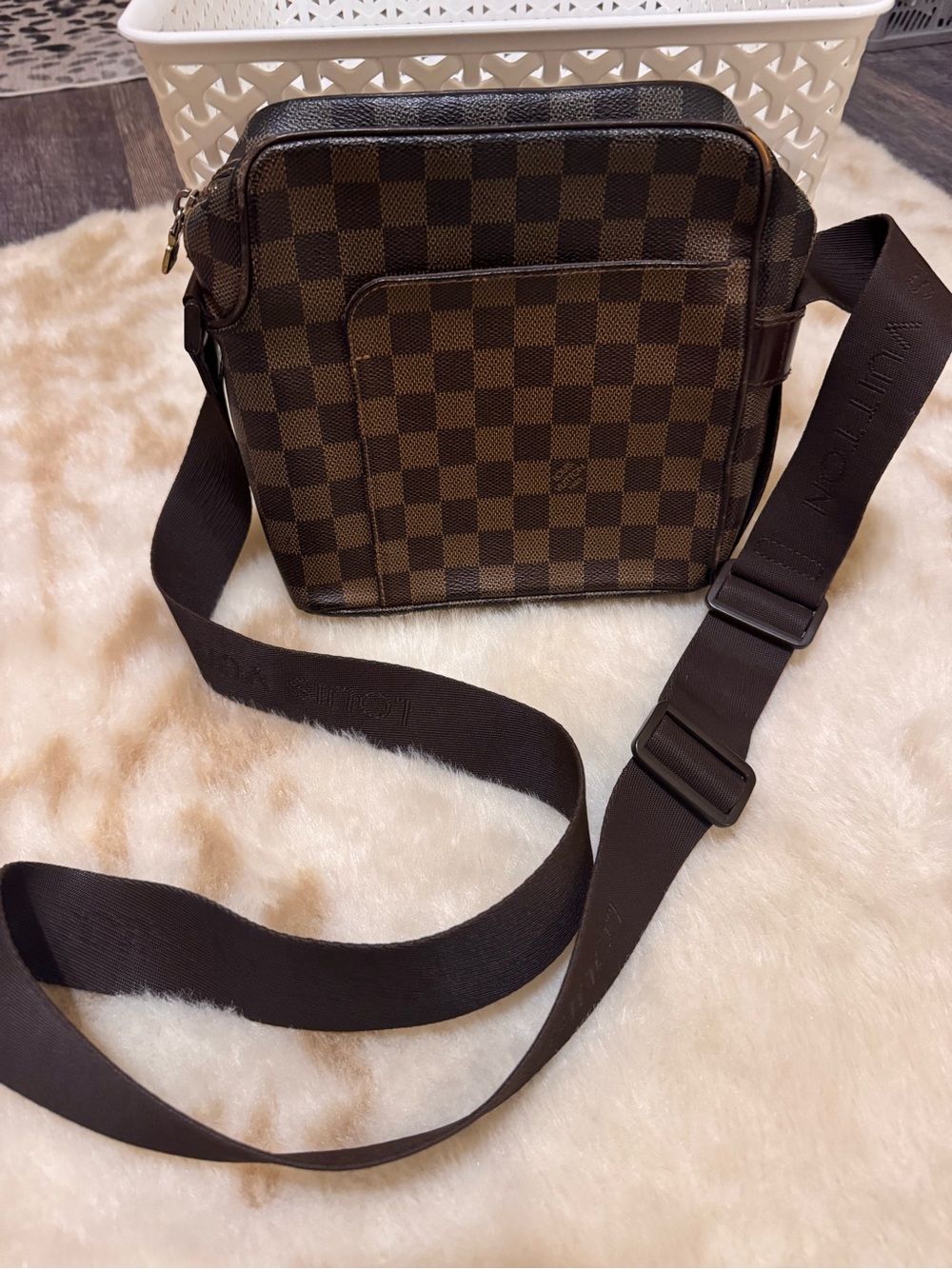 Louis Vuitton Vintage Olav Crossbody Damier Ebene with COA